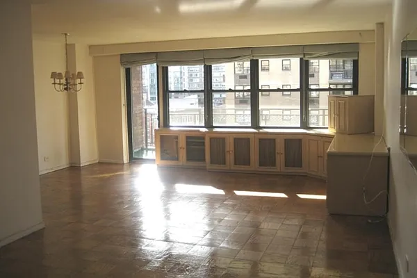 Sold by Corcoran | media 16