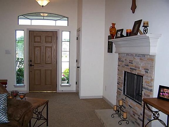5th image of 1440 Lauren Ln