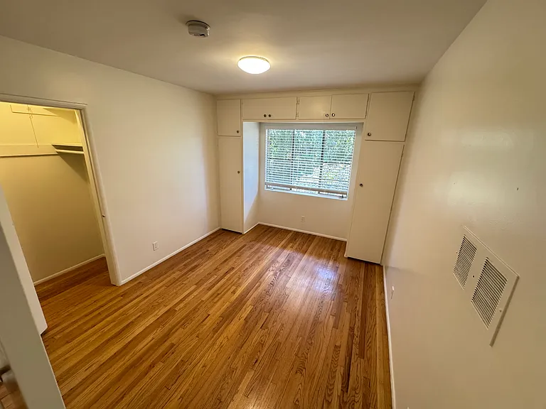 495 S. Madison Avenue — Photo 12