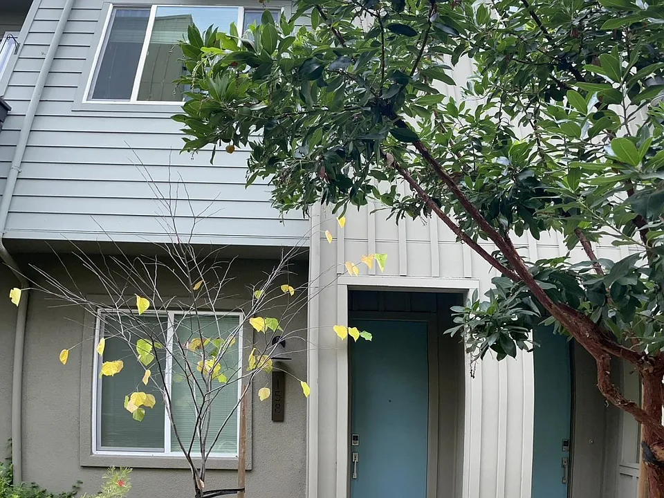 158 Uptown Cir