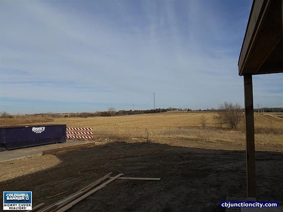 2nd image of 306 12th St