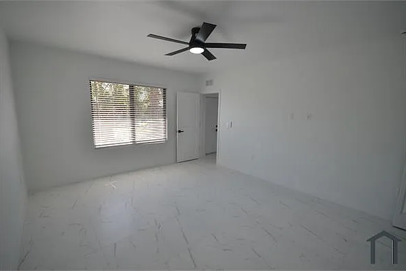 2132 Barker Blvd — Photo 22