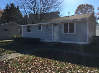 2083 Plainfield Ave, Norton Shores, MI 49441