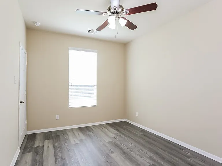 12430 Greencanyon Dr — Photo 16