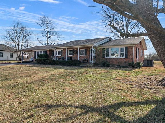 2nd image of 309 Parkway Dr