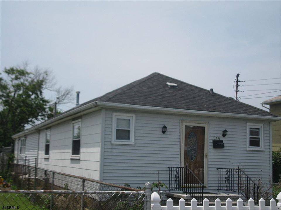 475617