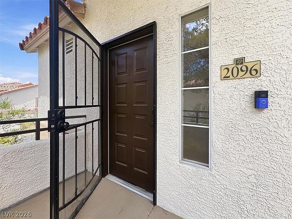4th image of 1830 N Buffalo Dr Unit 2096