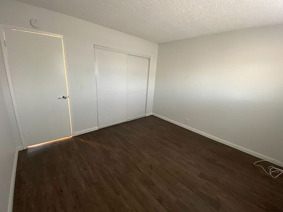 5th image of 338 Montgomery St APT 3