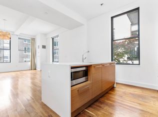 140 W 22nd St APT 9D, New York, NY 10011