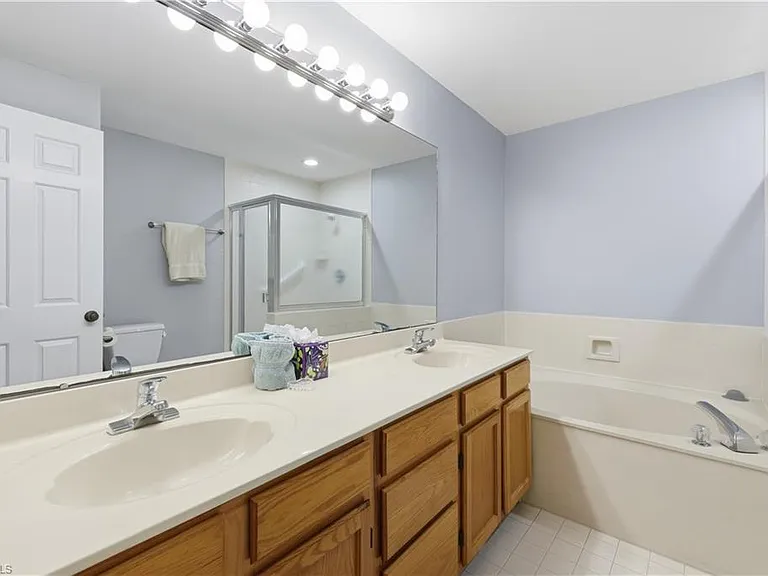 5899 Chanteclair Dr #222 — Photo 11