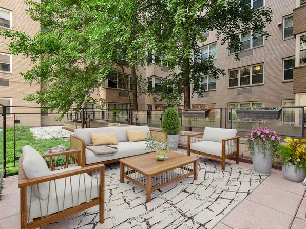 11 Fifth Avenue image 12 of 18