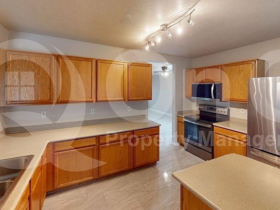 5th image of 4720 N 93rd Dr