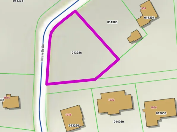 Circle Dr SE, Wise, VA 24293