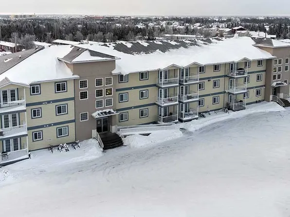 1 Bartesko Ct #308, Yellowknife, NT X1A 3Z6