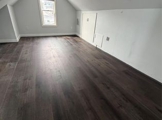 10 Edison Pl FLOOR 2, East Rutherford, NJ 07073
