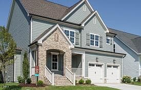 3rd image of 737 W Holly Springs Rd