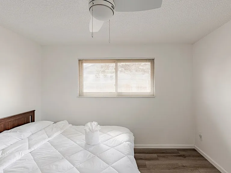 6129 Wolff St — Photo 16