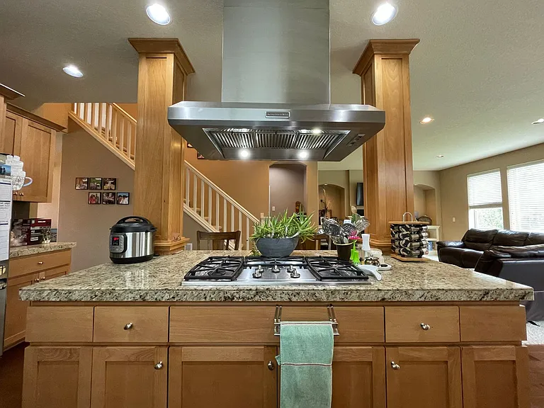 16670 NW Canton St — Photo 13
