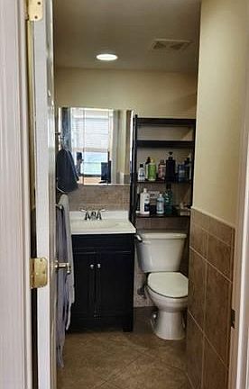 3rd image of 3000 N Ocean Blvd APT 302