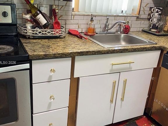 5th image of 6260 Kimberly Blvd