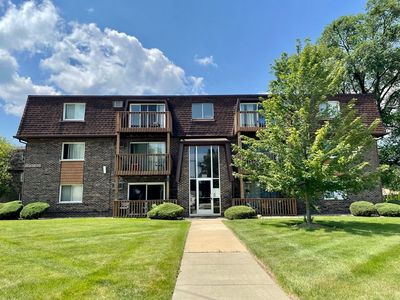19300 Wolf Rd APT 8, Mokena, IL, 60448