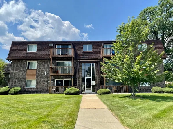 19300 Wolf Rd APT 8, Mokena, IL 60448