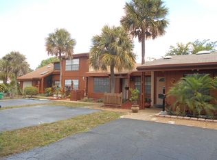 7420 NW 33rd St, Lauderhill, FL 33319