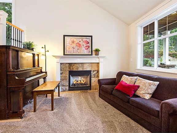 5th image of 6320 65th Ave NW