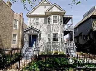 1928 W Larchmont Ave, Chicago, IL 60613