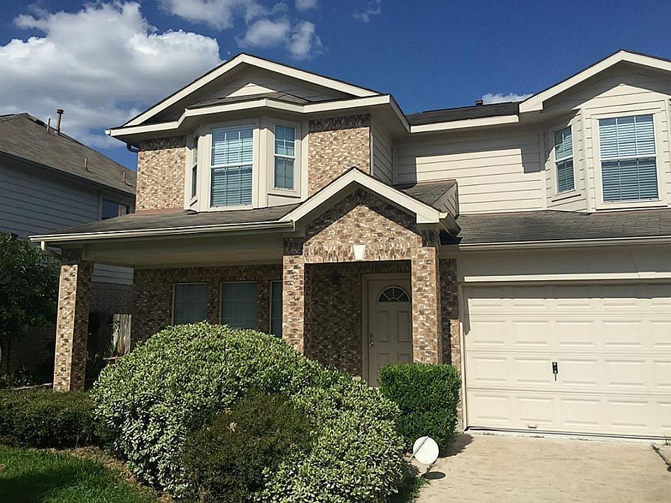 1st image of 11010 Blue Feather Dr