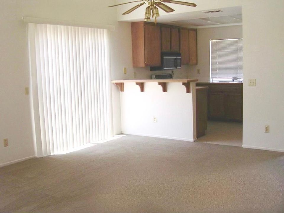2nd image of 2073 Sunburst Dr