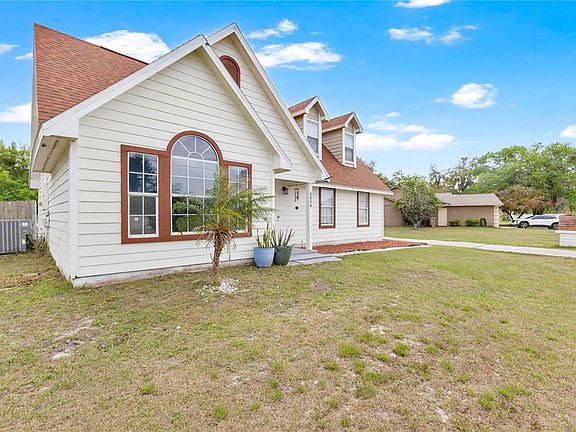 2nd image of 5054 Arrapahoe St