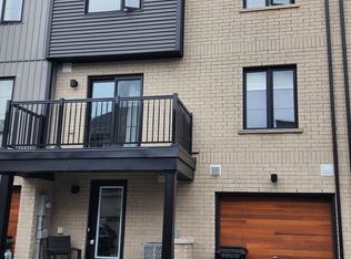 27 Wagon Ln, Barrie, ON L4N 0H7