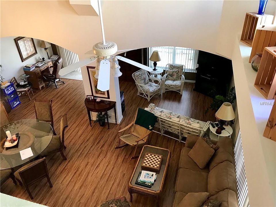 1st image of 340 Windhaven Ln