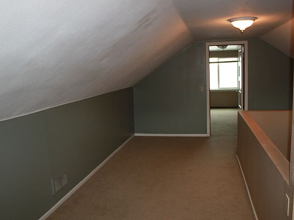 Upstairs Loft Looking Towards Bedroom