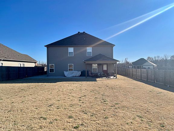 2nd image of 2606 Whispering Woods Ct