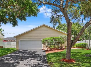 Country Walk Sec 1, Miami, FL 33186