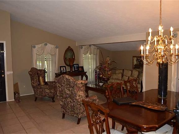 4th image of 5615 Harper Forest Dr