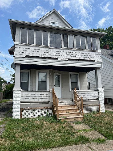 1st image of 2918 Roanoke Ave