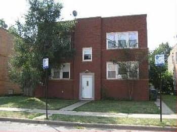 1st image of 6662 N Seeley Ave #2N