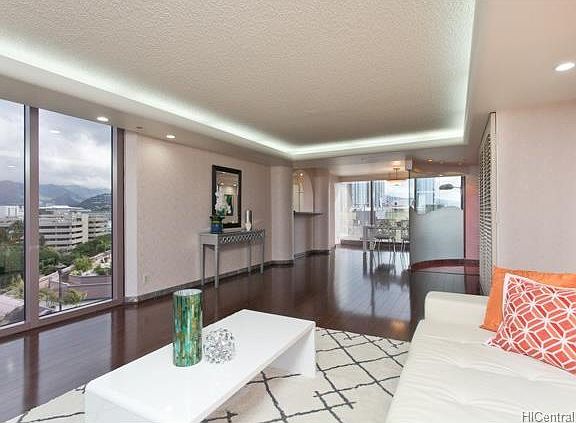 3rd image of 415 South St #Makai704