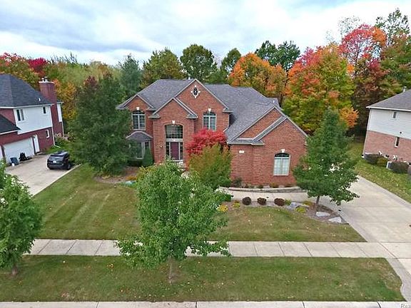 2nd image of 6177 Meadowlark Dr