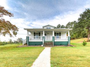 105 Peach Orchard Rd, Clinton, TN 37716