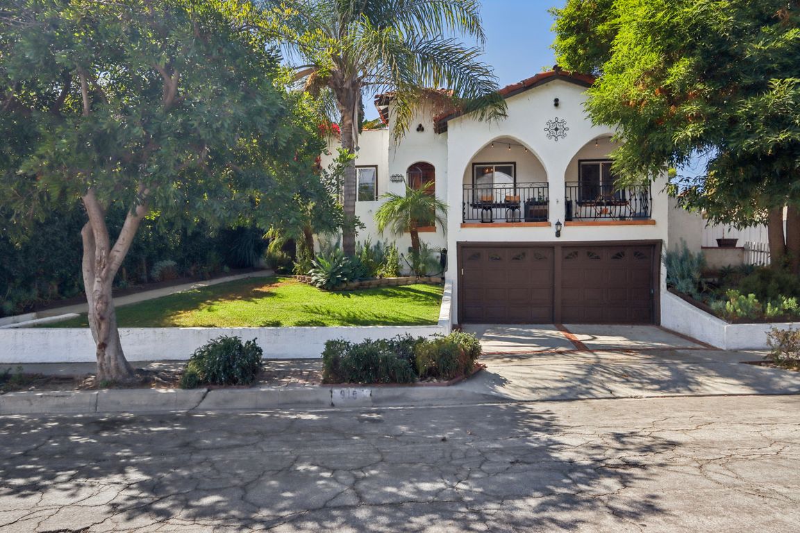 N Chester Ave-S1010-001.jpg