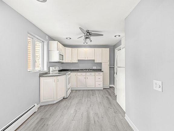 5th image of 298 Collette St