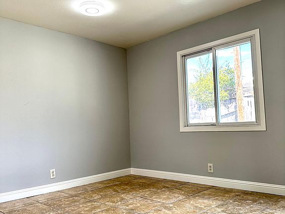 4th image of 2544 Sue Ave