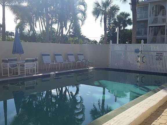 2nd image of 1480 Gulf Blvd Unit 307