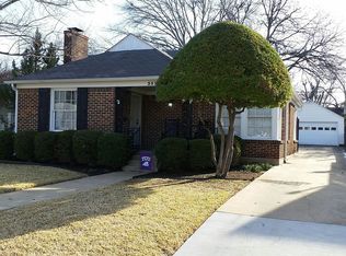 3525 Stadium Dr, Fort Worth, TX 76109