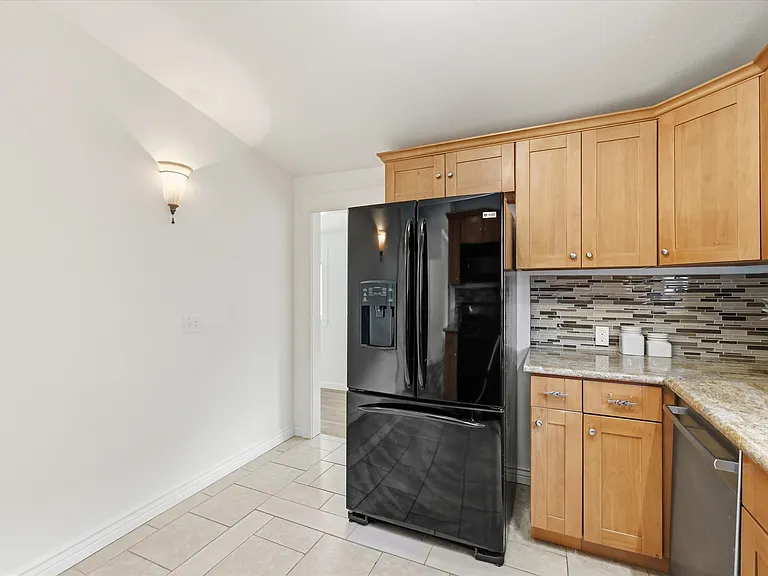 3557 S Hudson St — Photo 12