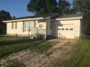 206 N Locust St, Greentop, MO 63546